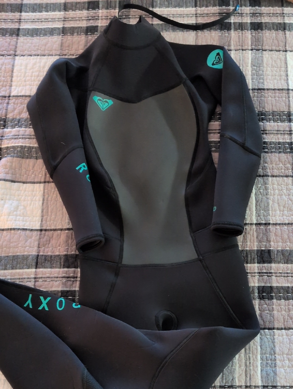 Roxy Black Wetsuit